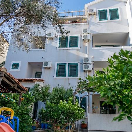 Apartman Zenta Petrovac Exterior photo