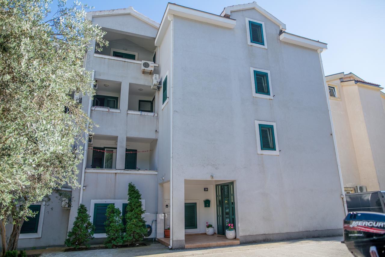 Apartman Zenta Petrovac Exterior photo